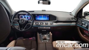 Mercedes-Benz GLE-Class GLE300d 4MATIC 2023 года из Южной Кореи