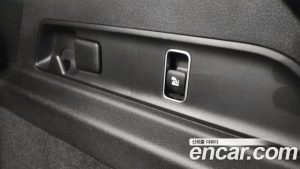 Mercedes-Benz GLE-Class GLE300d 4MATIC 2023 года из Южной Кореи