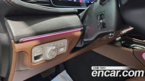 Mercedes-Benz GLE-Class GLE300d 4MATIC 2023 года из Южной Кореи