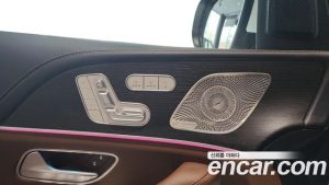 Mercedes-Benz GLE-Class GLE300d 4MATIC 2023 года из Южной Кореи