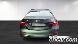 Mercedes-Benz C-Class C300 4MATIC AMG Line 2023 года из Южной Кореи