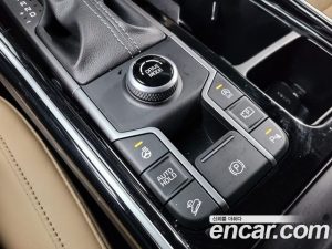 Kia Sorento Дизель 2.2 2WD 2021 года из Южной Кореи