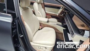 Hyundai Grandeur 2.5 Бензин 2WD 2023 года из Южной Кореи
