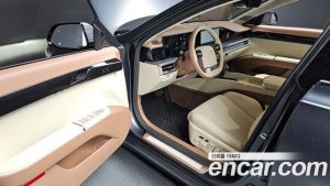 Hyundai Grandeur 2.5 Бензин 2WD 2023 года из Южной Кореи