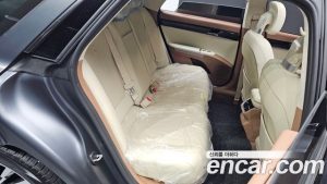 Hyundai Grandeur 2.5 Бензин 2WD 2023 года из Южной Кореи