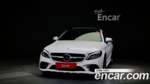 Mercedes-Benz C-Class C200 Coupe 2023 года из Южной Кореи