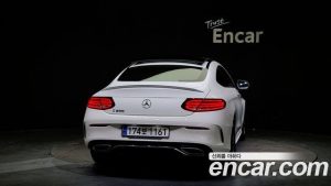 Mercedes-Benz C-Class C200 Coupe 2023 года из Южной Кореи