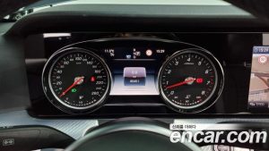 Mercedes-Benz E-Class E250 Avantgarde 2020 года из Южной Кореи