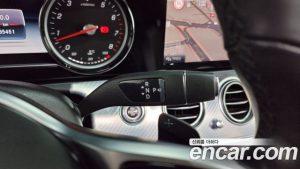 Mercedes-Benz E-Class E250 Avantgarde 2020 года из Южной Кореи