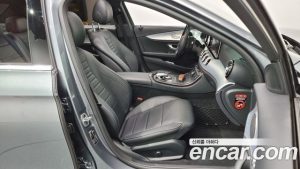 Mercedes-Benz E-Class E250 Avantgarde 2020 года из Южной Кореи