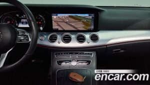 Mercedes-Benz E-Class E250 Avantgarde 2020 года из Южной Кореи