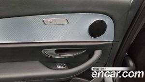 Mercedes-Benz E-Class E250 Avantgarde 2020 года из Южной Кореи