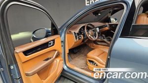 Porsche Cayenne 3.0 2020 года из Южной Кореи