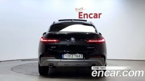 BMW X4 xDrive20i M Sport X 2021 года из Южной Кореи