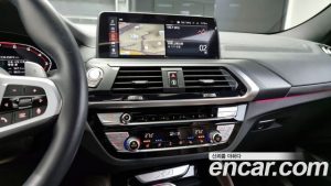 BMW X4 xDrive20i M Sport X 2021 года из Южной Кореи
