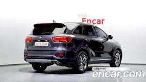 Kia Sorento Дизель 2.0 2WD 2020 года из Южной Кореи