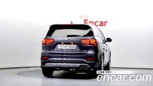 Kia Sorento Дизель 2.0 2WD 2020 года из Южной Кореи