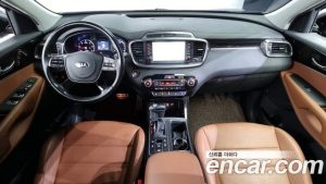 Kia Sorento Дизель 2.0 2WD 2020 года из Южной Кореи