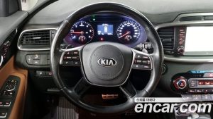 Kia Sorento Дизель 2.0 2WD 2020 года из Южной Кореи