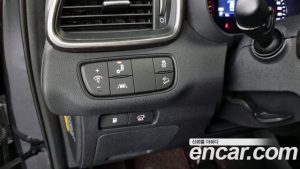 Kia Sorento Дизель 2.0 2WD 2020 года из Южной Кореи