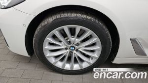 BMW 5-Series 530i xDrive Luxury 2021 года из Южной Кореи