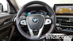 BMW 5-Series 530i xDrive Luxury 2021 года из Южной Кореи