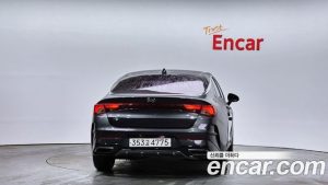 Kia K5 2.0 2020 года из Южной Кореи