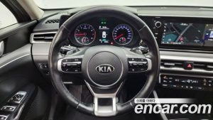 Kia K5 2.0 2020 года из Южной Кореи