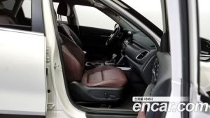 Kia Seltos Дизель 1.6 2WD 2020 года из Южной Кореи