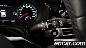 Kia Seltos Дизель 1.6 2WD 2020 года из Южной Кореи