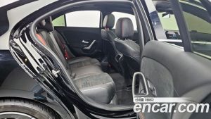 Mercedes-Benz A-Class AMG A35 4MATIC SEDAN 2021 года из Южной Кореи