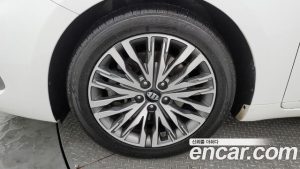 Kia K7 2.5 GDI Noblesse 2020 года из Южной Кореи