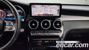 Mercedes-Benz GLC-Class GLC300 4MATIC Premium 2021 года из Южной Кореи
