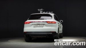 Porsche Cayenne 3.0 2020 года из Южной Кореи