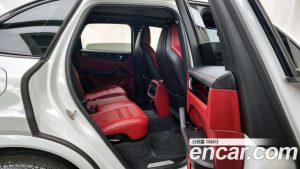 Porsche Cayenne 3.0 2020 года из Южной Кореи
