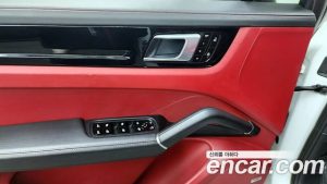 Porsche Cayenne 3.0 2020 года из Южной Кореи