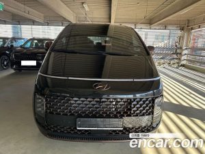 Hyundai Staria 4WD Lounge 7-Seater 2024 года из Южной Кореи