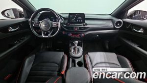Kia K3 5Door GT Prestige 2021 года из Южной Кореи
