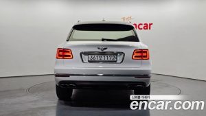 Bentley Bentayga 4.0 V8 2020 года из Южной Кореи