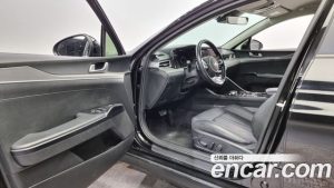 Kia K5 2.0 2020 года из Южной Кореи