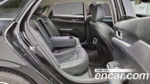 Kia K5 2.0 2020 года из Южной Кореи