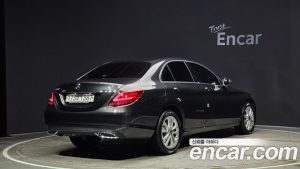 Mercedes-Benz C-Class C200 Avantgarde 2020 года из Южной Кореи