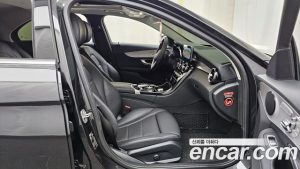 Mercedes-Benz C-Class C200 Avantgarde 2020 года из Южной Кореи