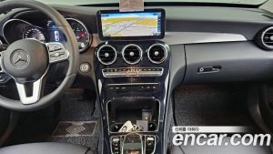 Mercedes-Benz C-Class C200 Avantgarde 2020 года из Южной Кореи