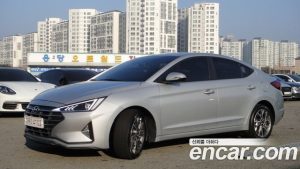 Hyundai AVANTE 1.6 2020 года из Южной Кореи