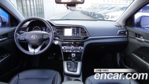 Hyundai AVANTE 1.6 2020 года из Южной Кореи