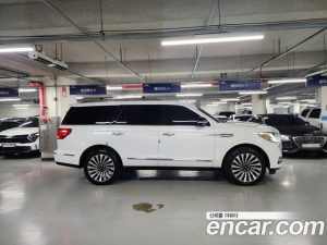 Lincoln Navigator 3.5L 2021 года из Южной Кореи