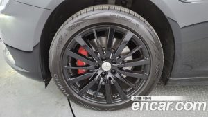 Maserati Quattroporte 3.0 V6 2020 года из Южной Кореи