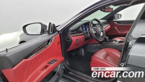 Maserati Quattroporte 3.0 V6 2020 года из Южной Кореи