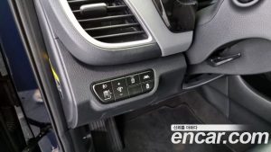 Kia Seltos Дизель 1.6 2WD 2020 года из Южной Кореи